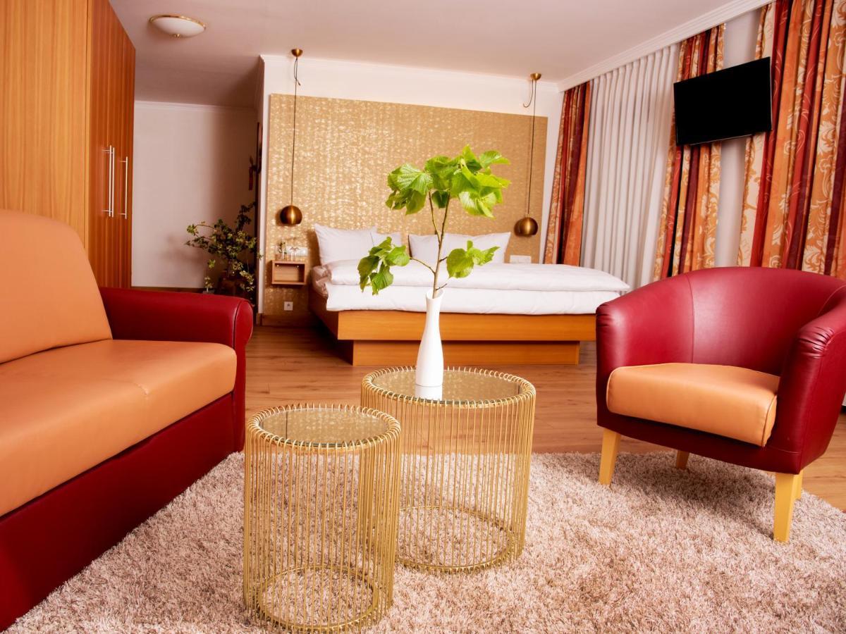 Anetseder Landhotel & Lofts Thyrnau Esterno foto