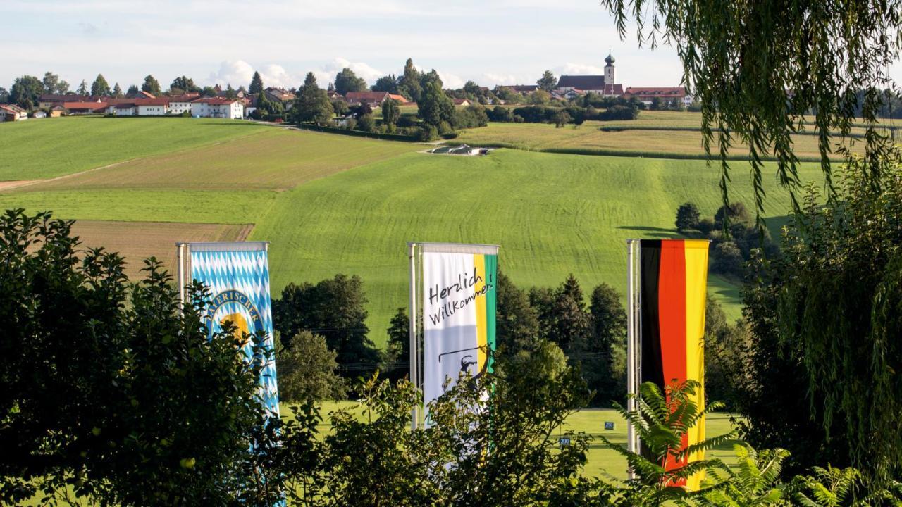 Anetseder Landhotel & Lofts Thyrnau Esterno foto